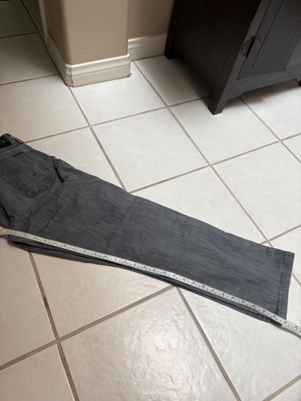 Hudson Mid Rise Jeans - Picture 6 of 7